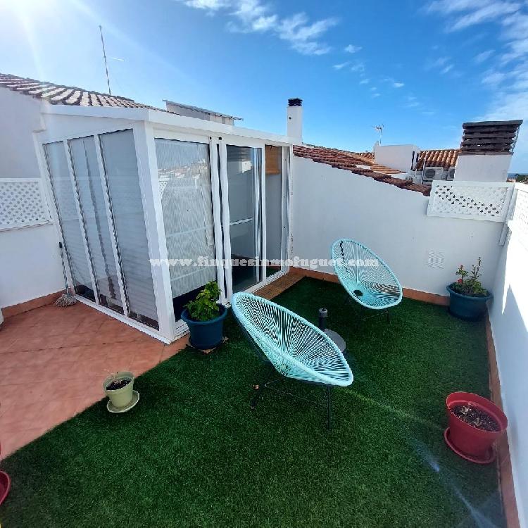 Ático dúplex con vistas al mar
